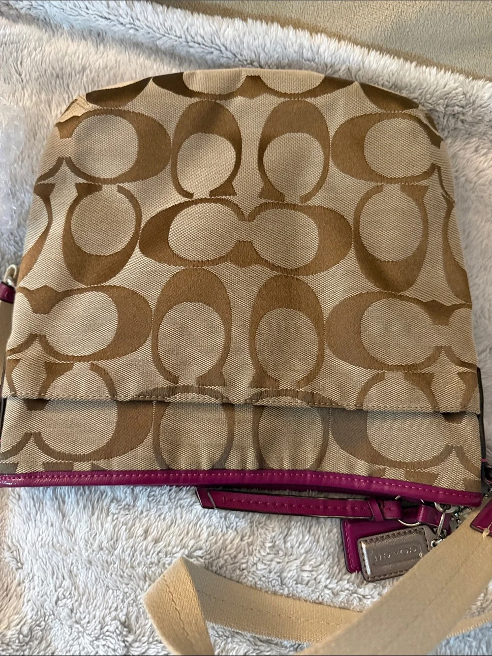 Authentic Coach Khaki/brown/fuchsia crossbody with cram shoulder strap